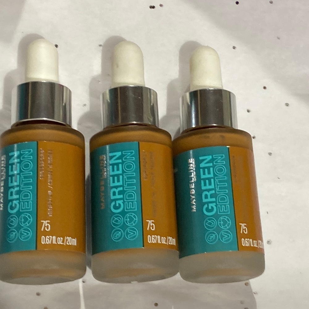 3 x Maybelline New York Green Edition Superdrop Tinted Oil Foundation Shade 75